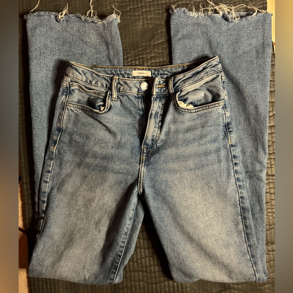 Forever 21 Light Blue Wash Flare Jeans Size 26